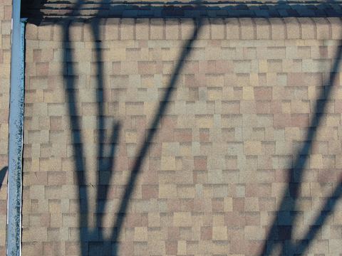 Roof inspection detail 42 — facing S