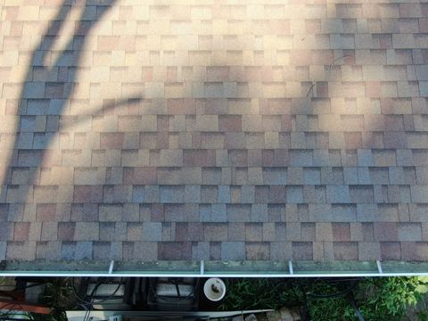 Roof inspection detail 49 — facing S